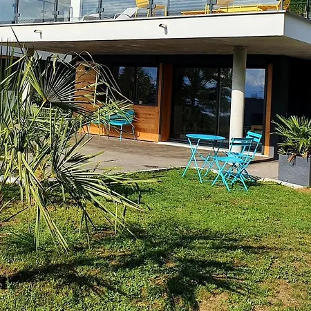 Apartment Leman *